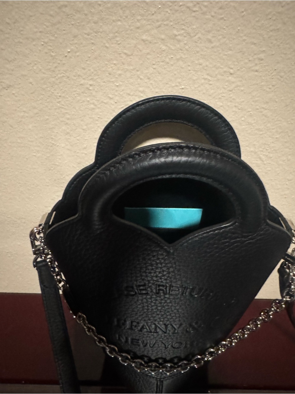 Authentic Tiffany & Co. Return to Tiffany Handbag in Black - Picture 4 of 9